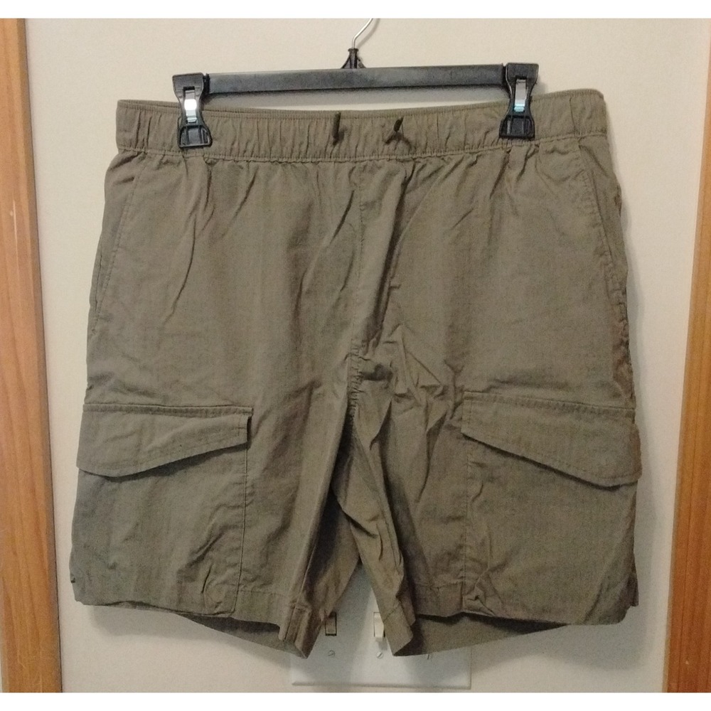 Old Navy Men's Green Solid Cargo Shorts Cargo Pockets Relaxed Stretch Drawstring